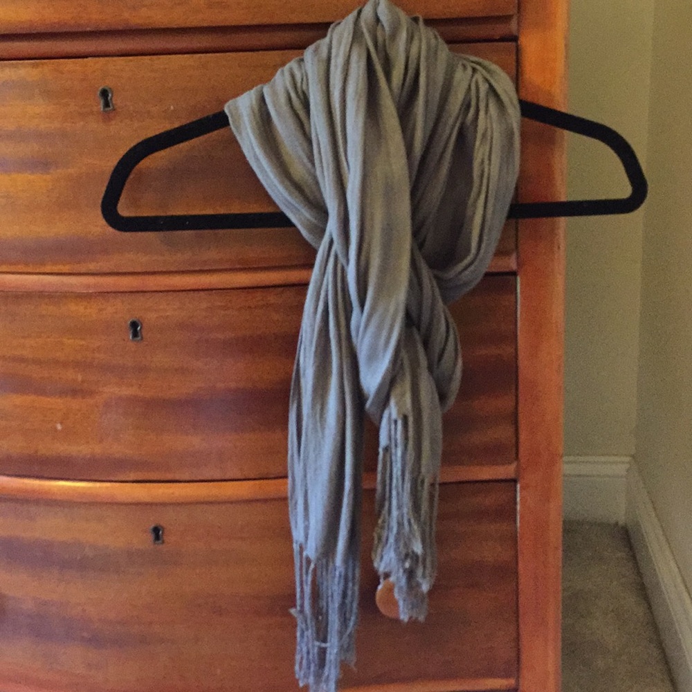 Soft scarf or wrap